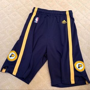 Adidas NBA Pacers Athletic Basketball Shorts‎ Youth L